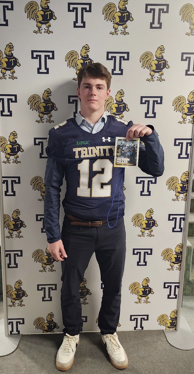 JacksonMil88818's tweet photo. Had a great Junior Day Visit today at Trinity College! I loved learning about the program and being on campus. Thank you to all of the coaches for hosting me today.

@coach_graham13 
@_coachdwilliams 
@TrinCollFB 
@toddfairlie 
@EA1785_Football 
@PRZVicCastillo https://t.co/7oASsn2EhF