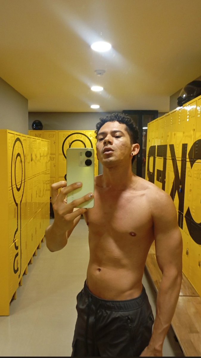 Xavier206med's tweet photo. Vamos por ese abdomen https://t.co/ANuImBkgZ4