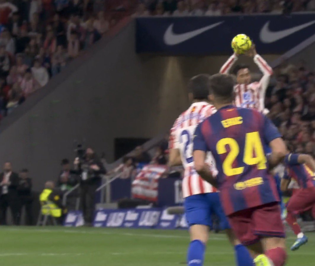 Universo FCBarcelona tweet media