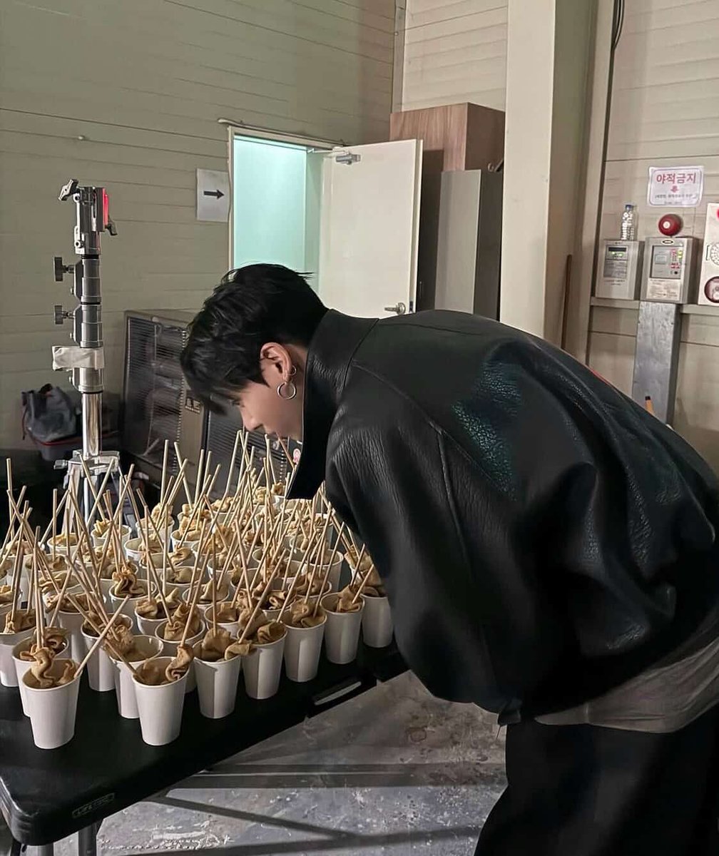 BTSARMY Kitchen & Bar⁷ (SLOW) tweet media