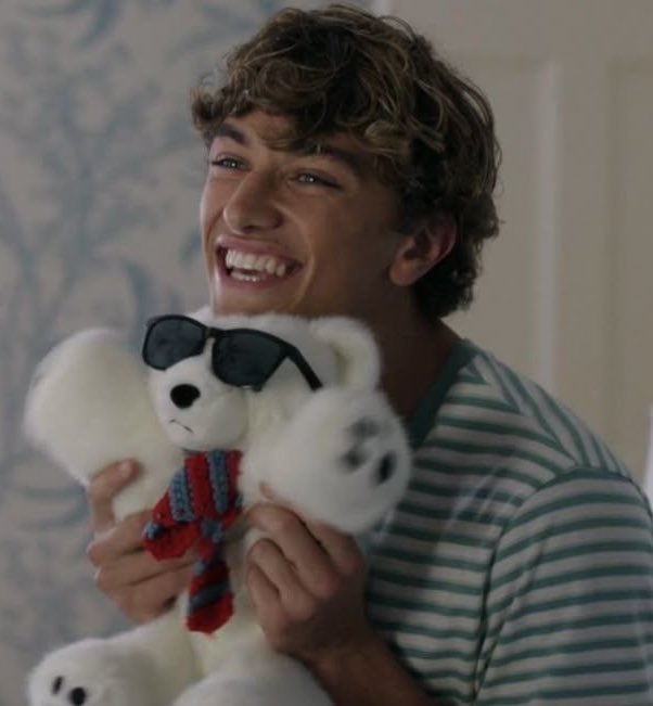 Ი︵Bun𐑼 tweet media