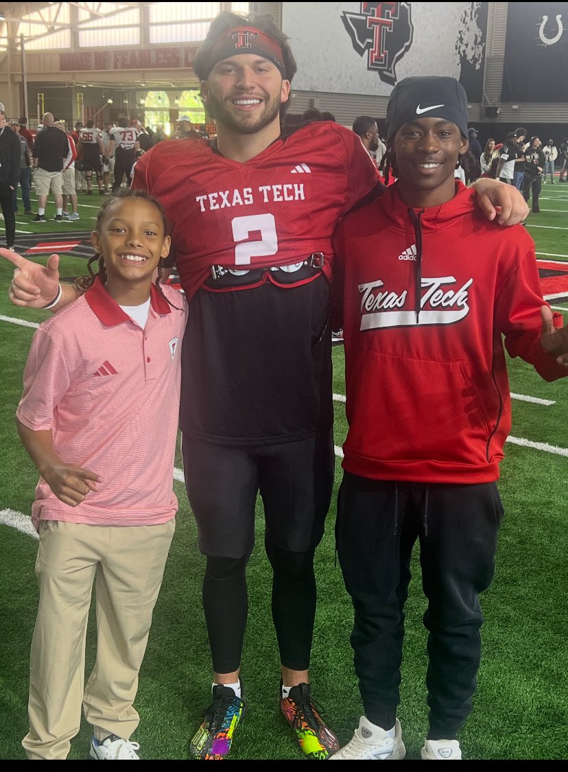 Dock5k's tweet photo. Had a great visit @TexasTechFB this morning! had a great time they had a lot of energy &amp; back to the offseason grind @iammike1x @CoachARoan @CoachDockeryMCM @Brendan_Sorsby2 https://t.co/TmLiUcb0wy