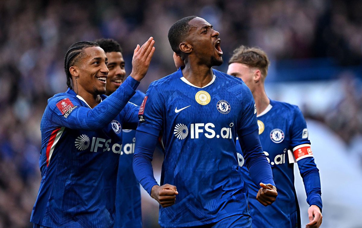 Tosin Adarabioyo tweet media