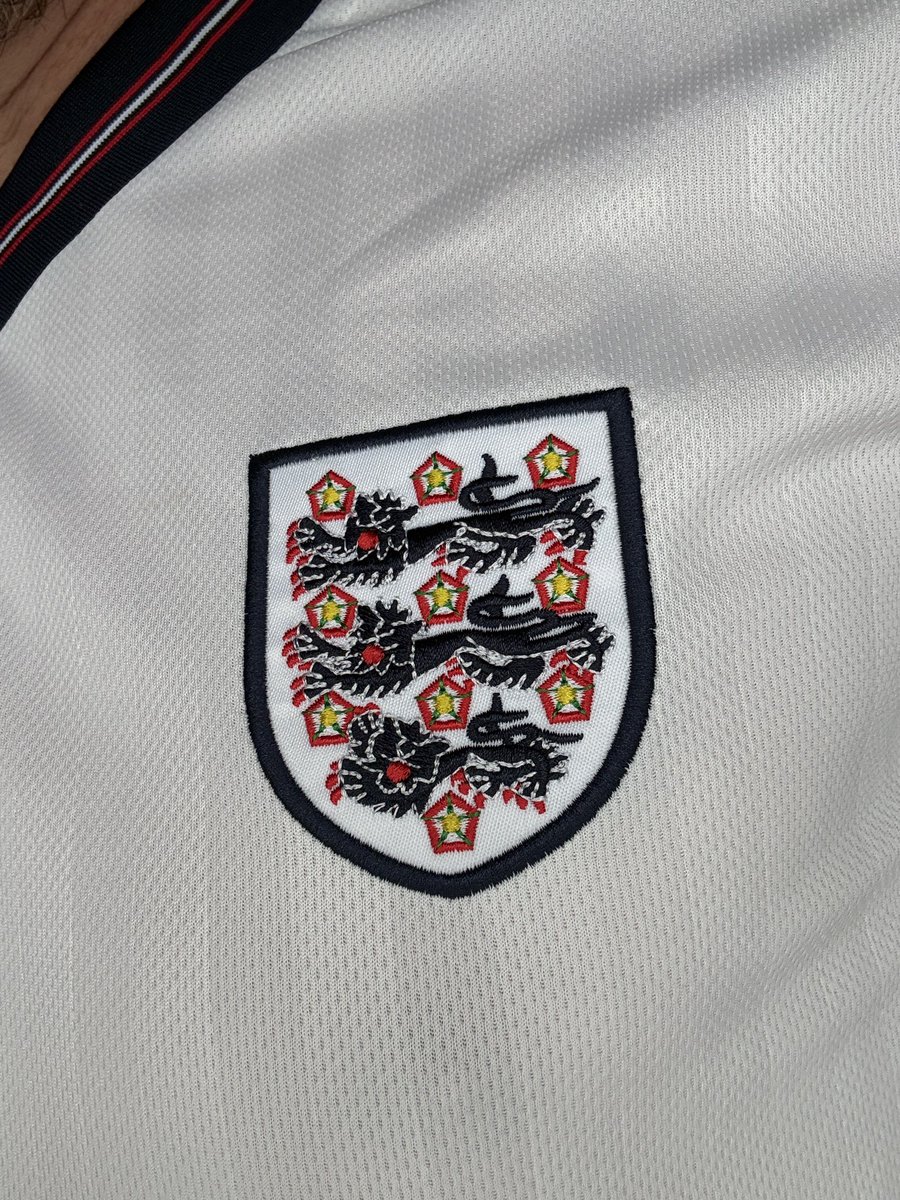 Lee Hall tweet media