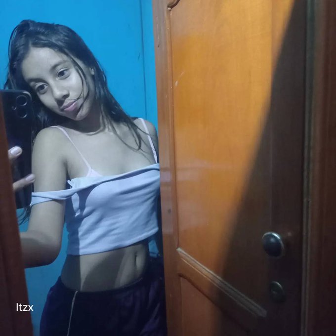 Maria Vitória Mendes tweet media