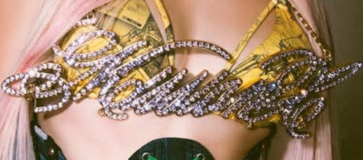 Couchbugs tweet media