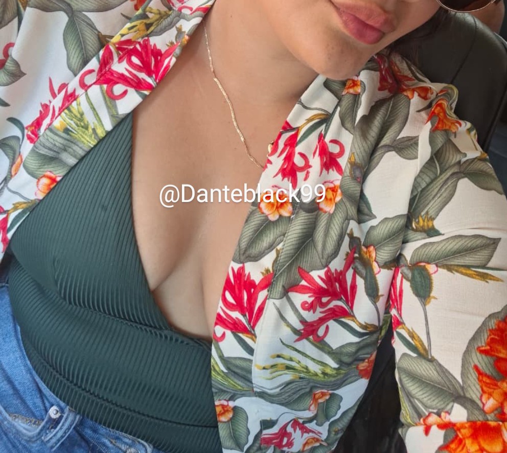 Danteblack99's tweet photo. Vanesita 🤩. Feliz sábado https://t.co/rMlHUtBHtY