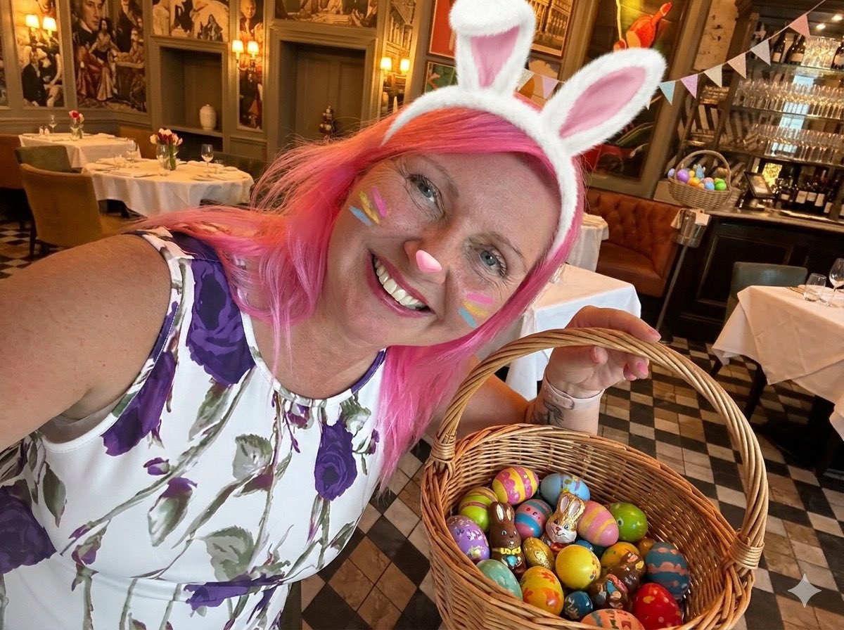 single_leeds's tweet photo. Happy Easter weekend 🐣 May see some of you tomorrow night! @Caroline @Randy thanks for putting this on! 
Apparently it’s 80s dress or bunny ears 🐰: 
Join me at 80s Eggstravaganza! Drinks, DJ, Dancing 🕺 💃 https://t.co/ZYHD1hLzzv https://t.co/jBqFr7RzpP