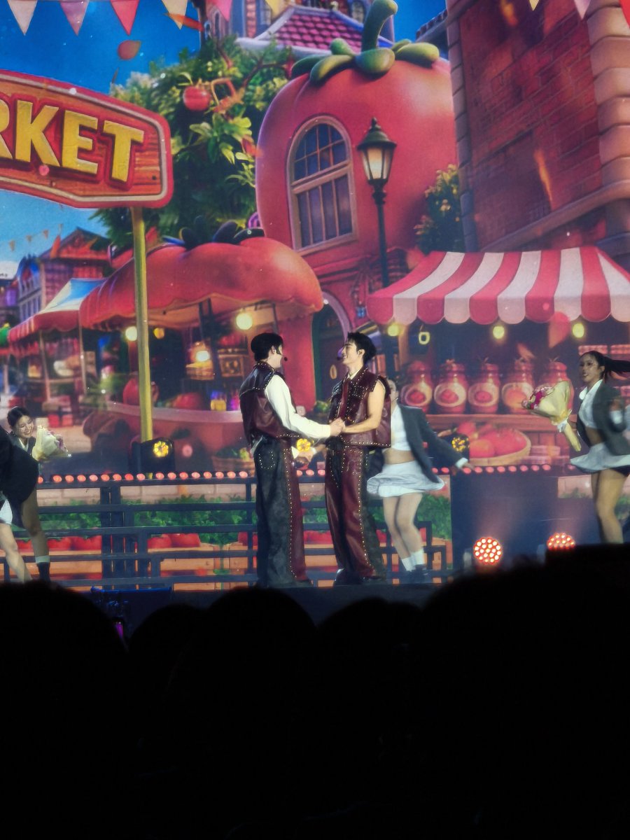 อเมริกาโน่ของจ้านเกอ☕️⭐️||| ft.🌏𝓲𝓼 𝓢𝓮𝓱𝓾𝓷. tweet media