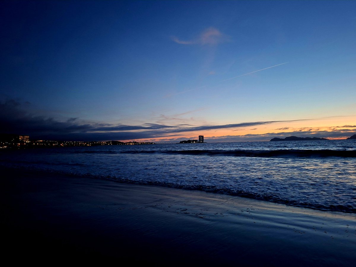 Carlos📚🎬🌍📷 tweet media