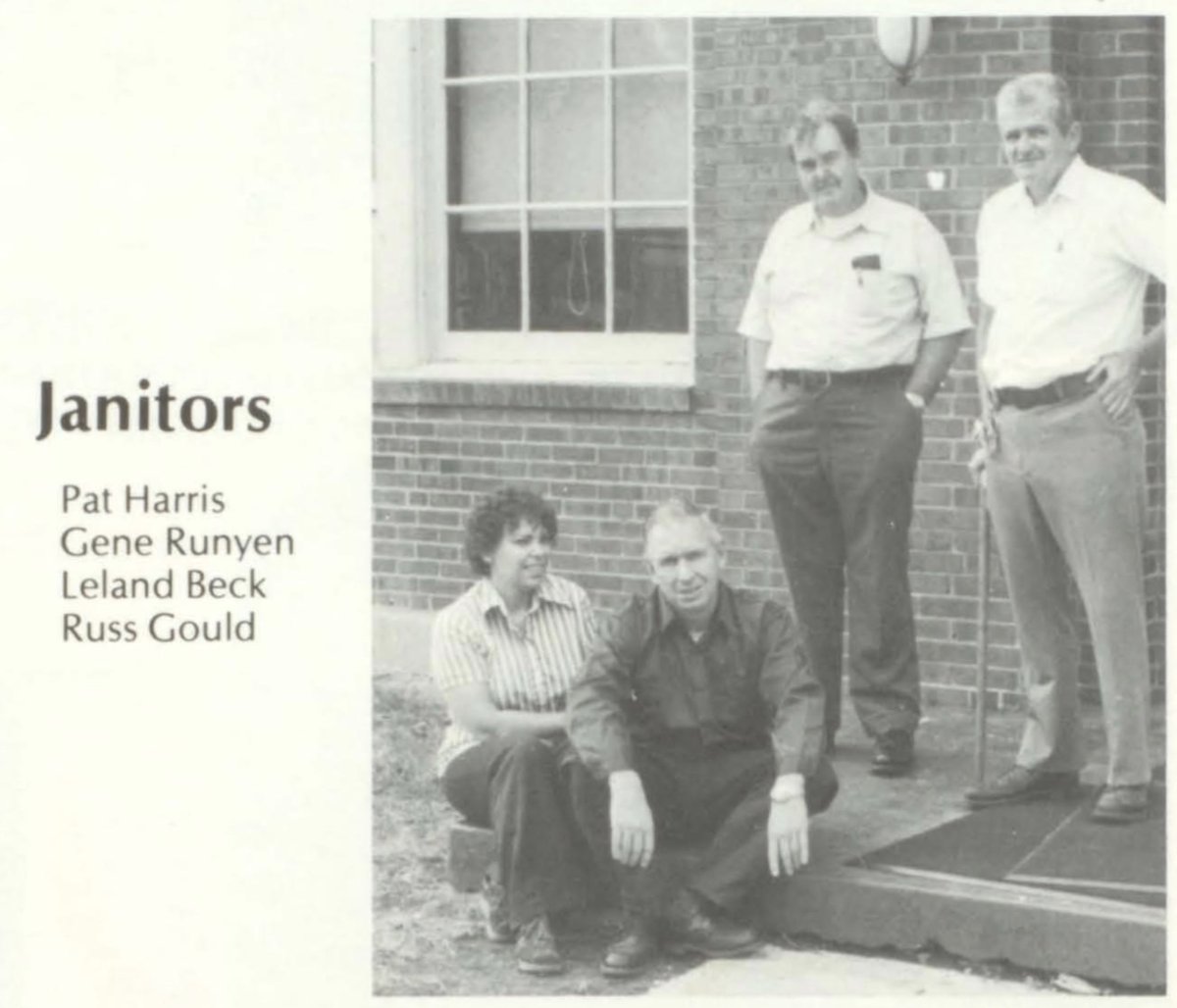 MFSchoolArchives tweet media