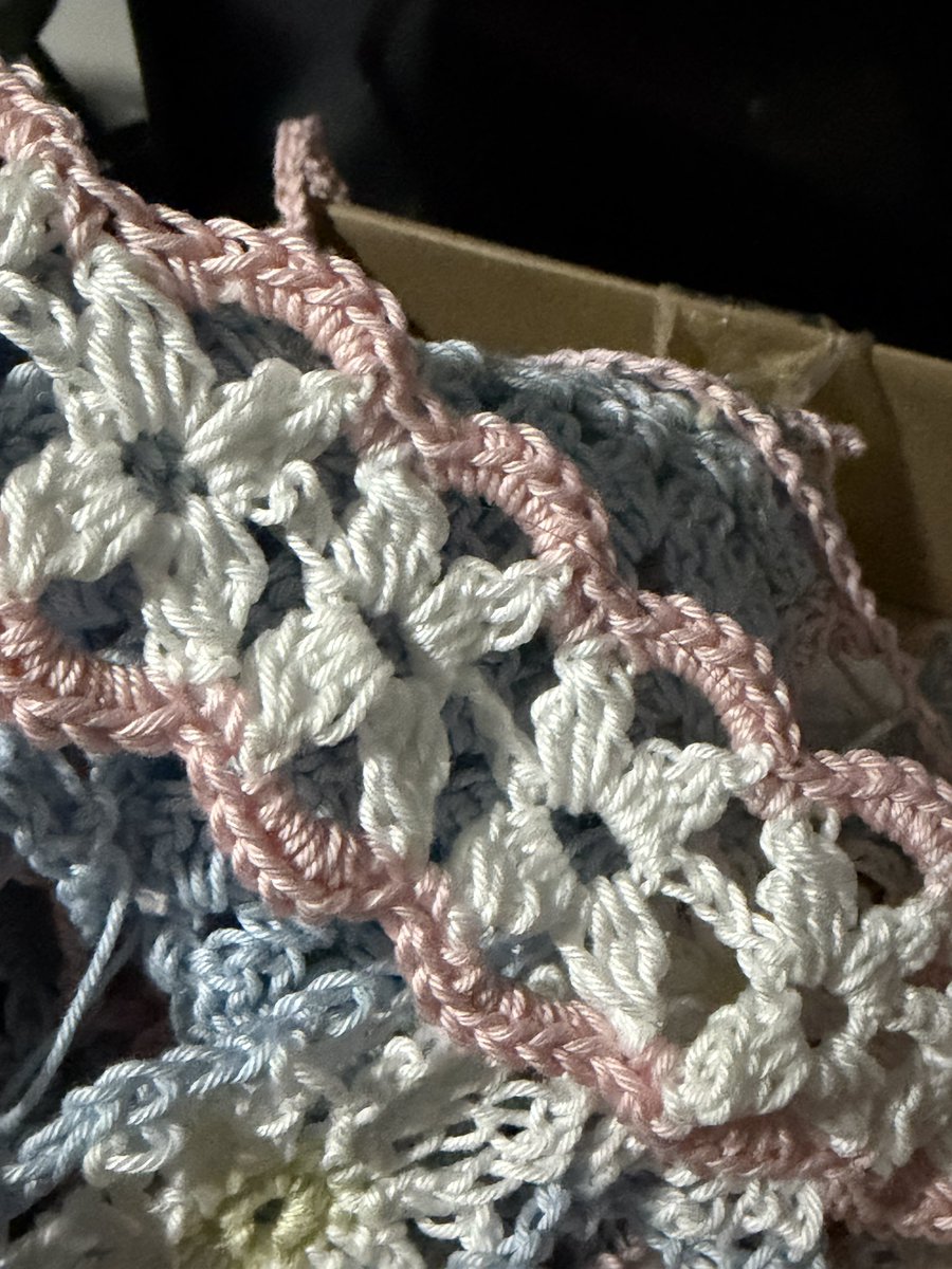 AC ⑰ | fan account tweet media