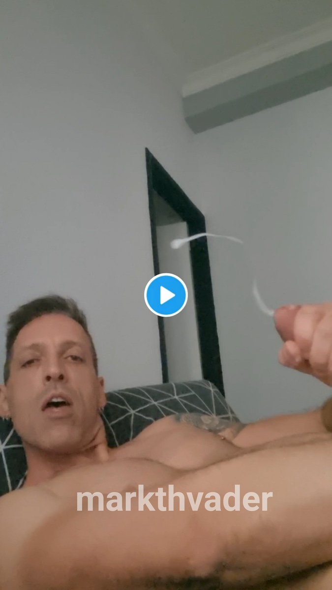 Markthvader's tweet photo. La plaga de culebra blanca está descontrolada. Capté el momento en el que una me ataca 🐍/ The white snake outbreak is out of control. I caught the moment one attacked me
#hung #cum #kink https://t.co/lxpzSPu7Kb