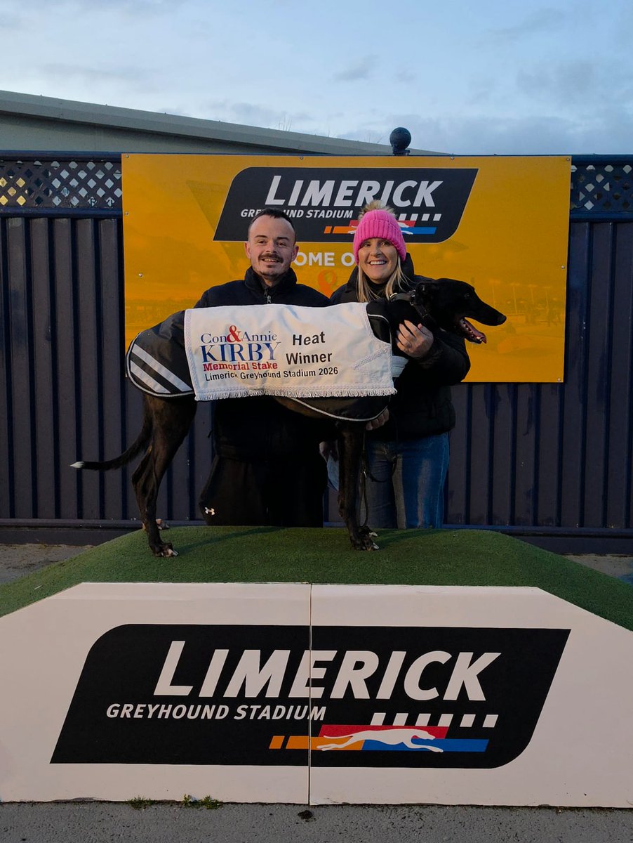 LimkGreyhound's tweet photo. Con &amp; Annie Kirby Memorial
Quarter Final 1

1️⃣ Bockos Gold @gearoidogriofa
2️⃣ Waitingforastar @caherlinegaa
3️⃣ Rapido Ivy @KnockaderryGAA

⏱️ 27.92

#Kirby2026 #GoGreyhoundRacing #ThisRunsDeep https://t.co/F0yHWshVBe