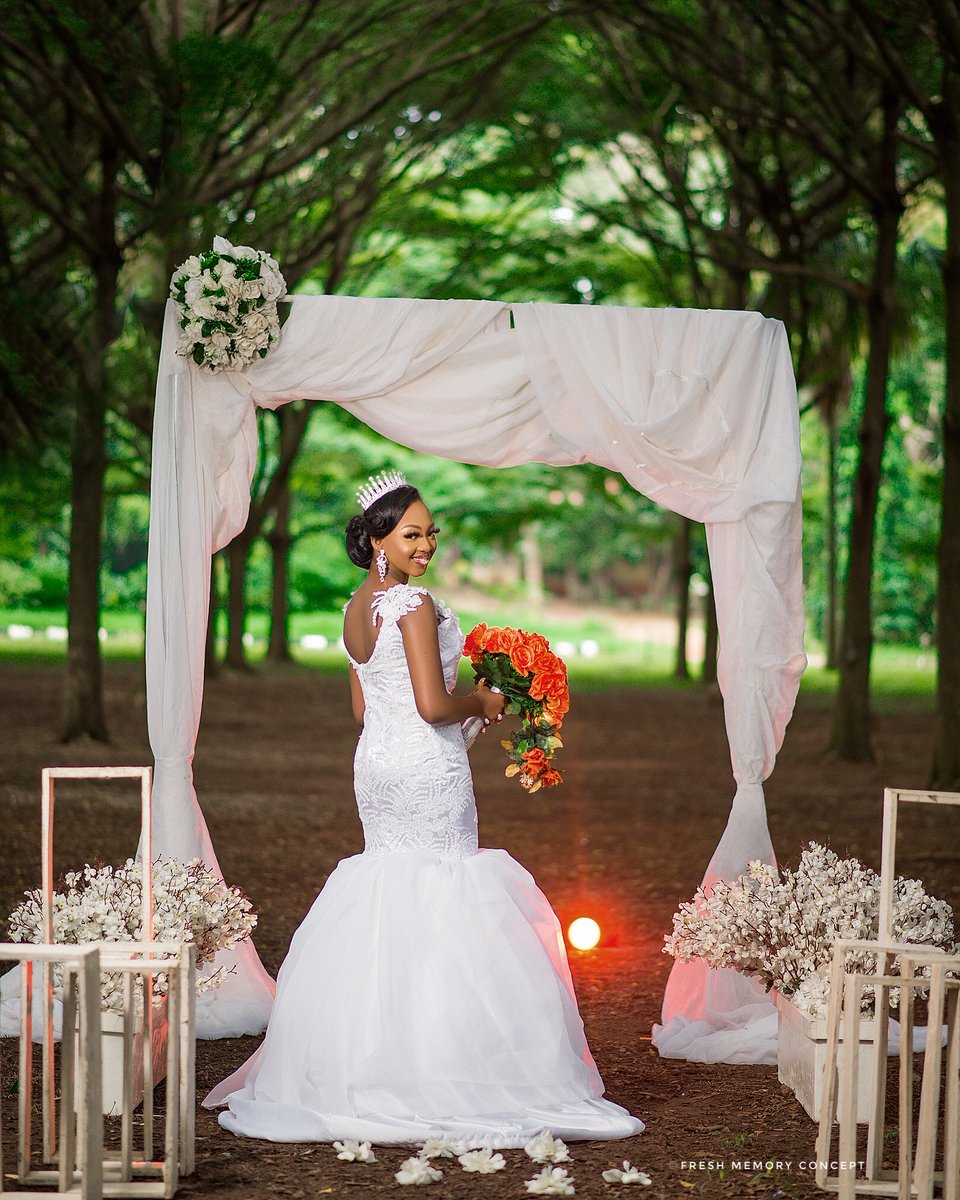 EventsbyPearls's tweet image. Your dream wedding deserves flawless execution. At EventsByPearls, we turn your vision into a seamless, stunning experience—without stress. Let’s handle the details while you enjoy every moment.
Book your consultation today.

#weddingplanner