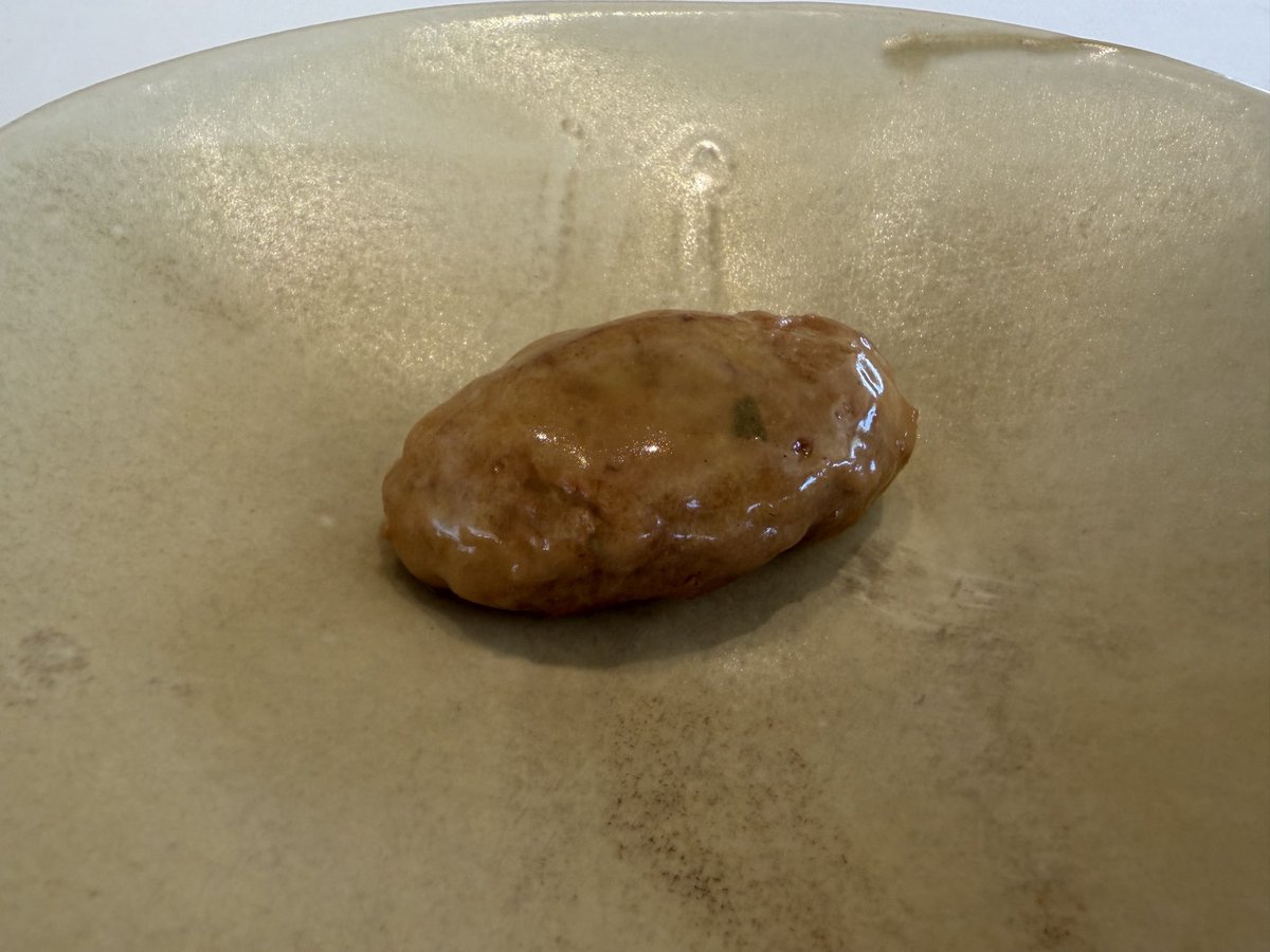ESPIRALIAMUELLE's tweet photo. Espectacular la comida de ayer en @luis_lera, ya llevábamos mucho tiempo detrás de poder disfrutar de esa cocina y por fin llegó el día. https://t.co/CwmaMdRCsH