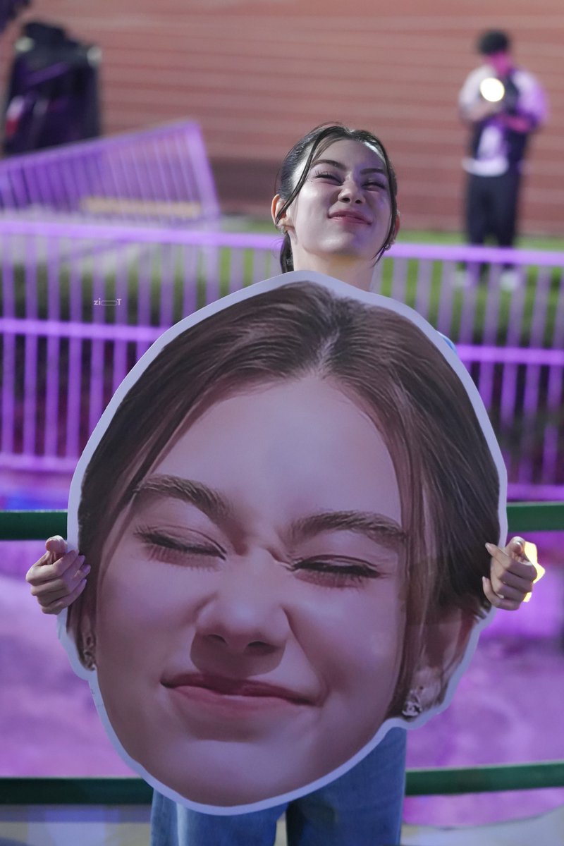 roberta, roberta tweet media