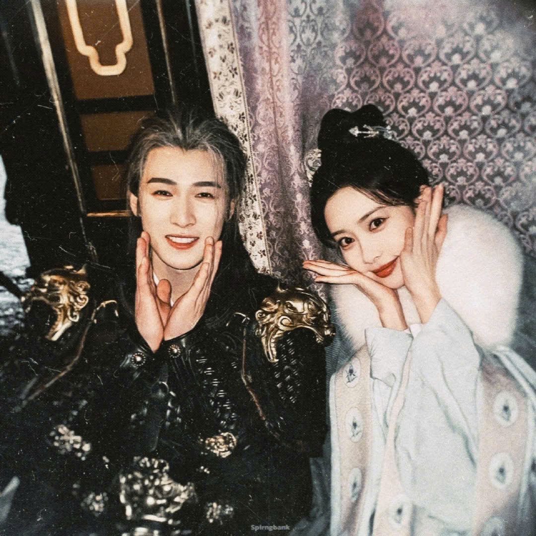 sdramanotes's tweet photo. bu çiftin bütün sahneleri kartpostal gibiydi 💕 çok tatlılar 🍭
#LiYunRui #MengZiYi #SongMo #Blossom https://t.co/8YppgC8ibg