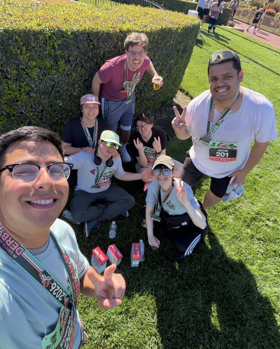 jacobmemoirs's tweet image. #5K was so fun today! I jogged the whole thing and only walked twice, each time for one minute 😭 I’m proud of myself, I haven’t run this much in YEARS! 💖
