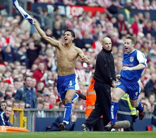 Awaydays23's tweet image. ON THIS DAY 2004: A Tim Cahill goal at Old Trafford against Sunderland sent Millwall through to the FA Cup Final