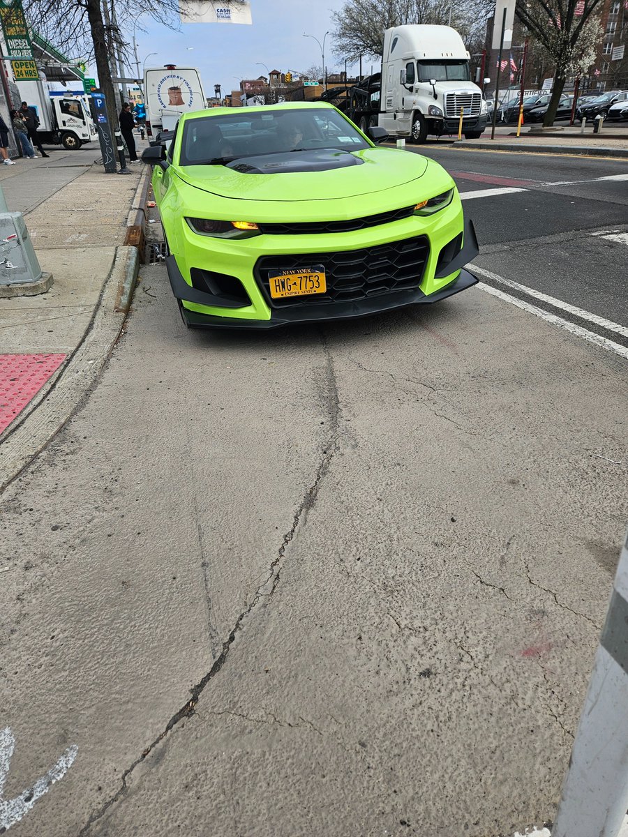 Make Queens Safer tweet media