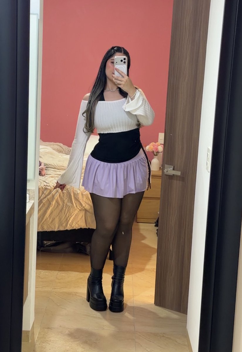 GirlOfNox tweet media