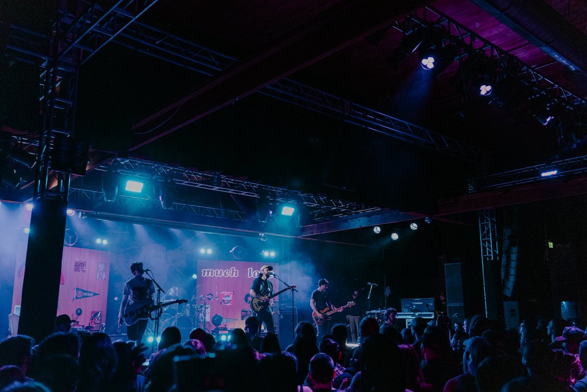 Microwave tweet media