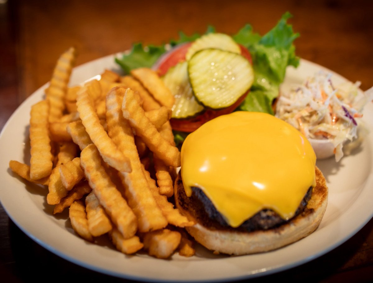 Briny Irish Pub Pompano Beach tweet media