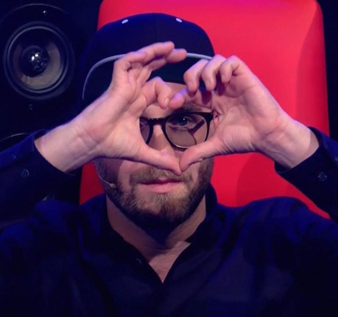 mark forster lover ᰔᩚ tweet media