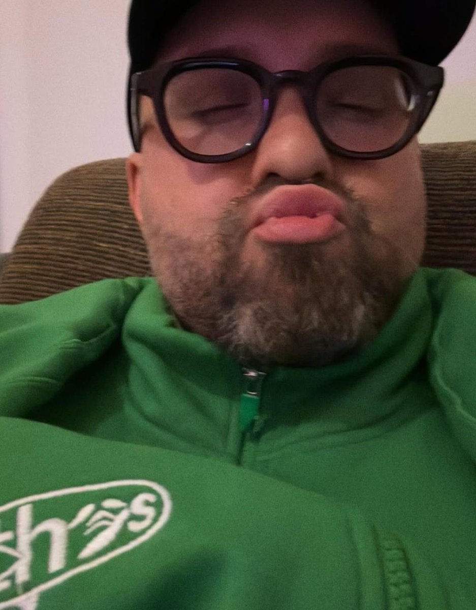 mark forster lover ᰔᩚ tweet media