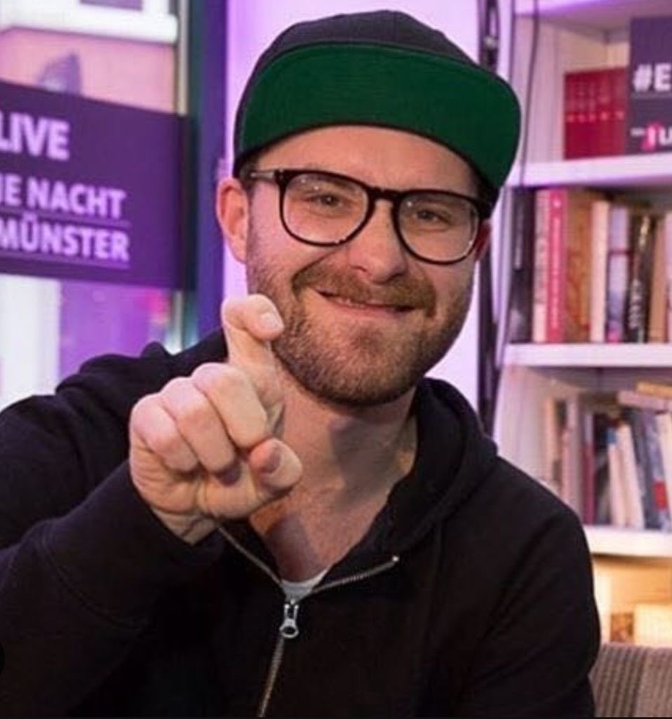mark forster lover ᰔᩚ tweet media