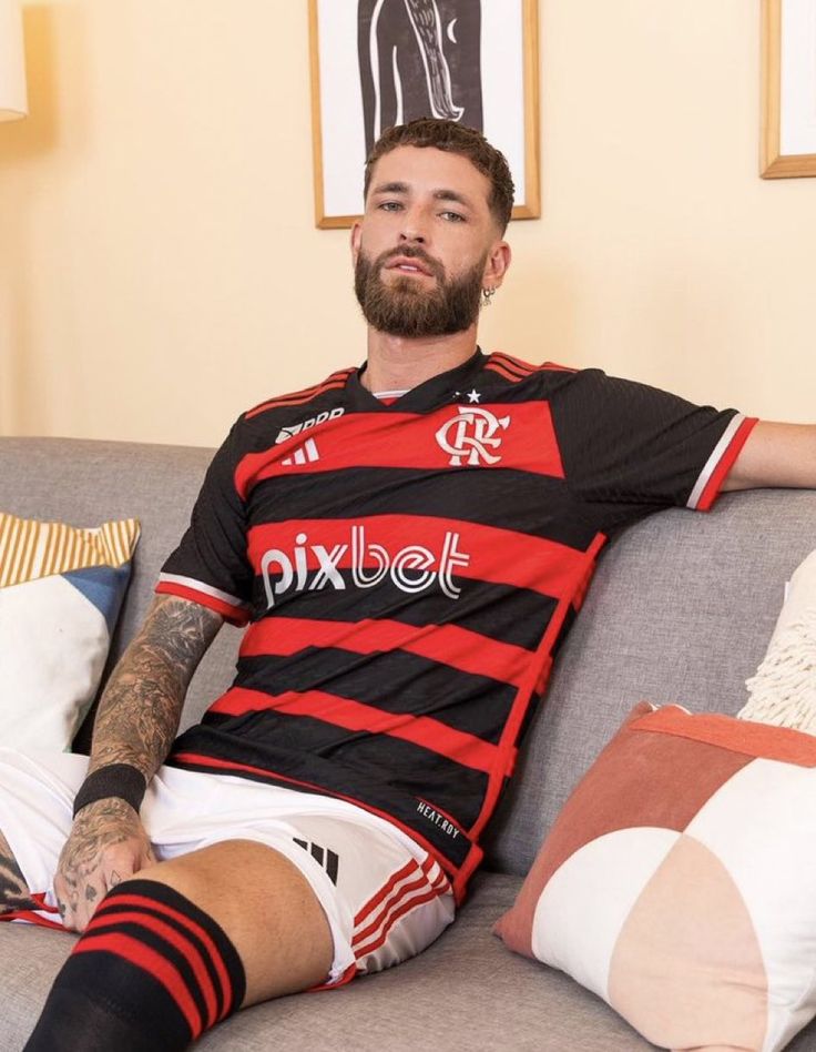 O João Chuteira OFC tweet media