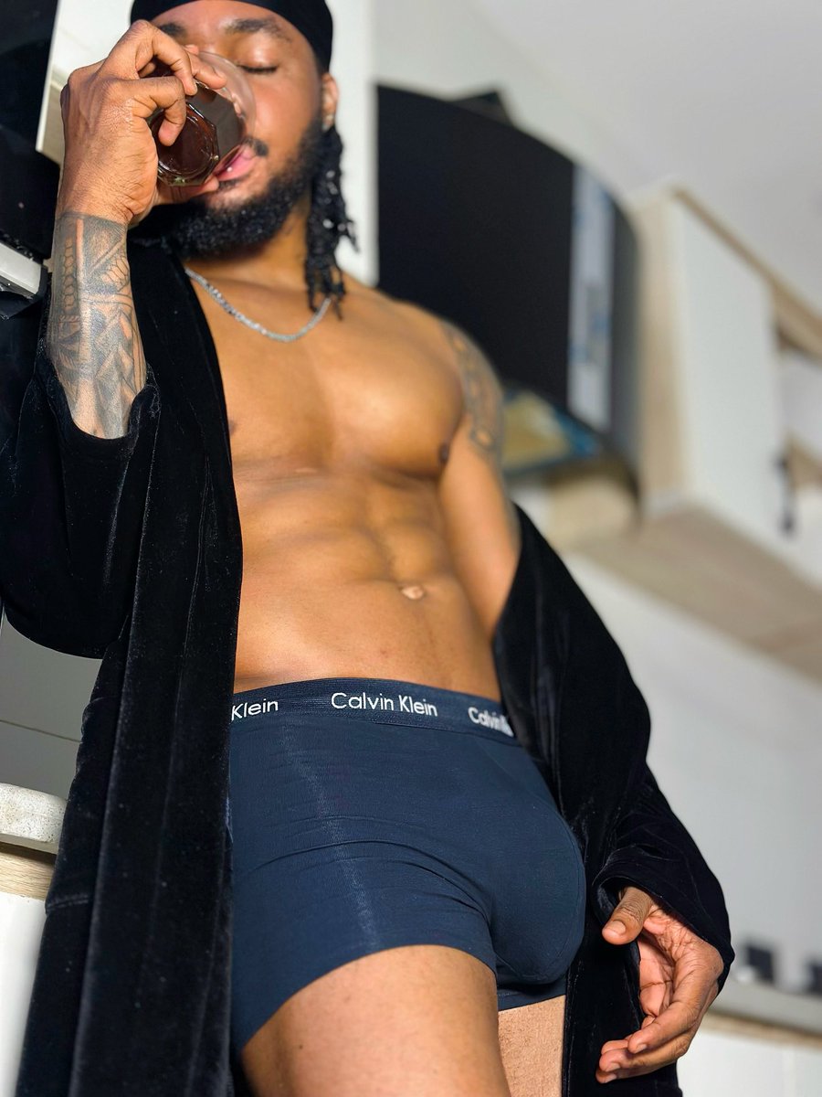 Metro Naija tweet media