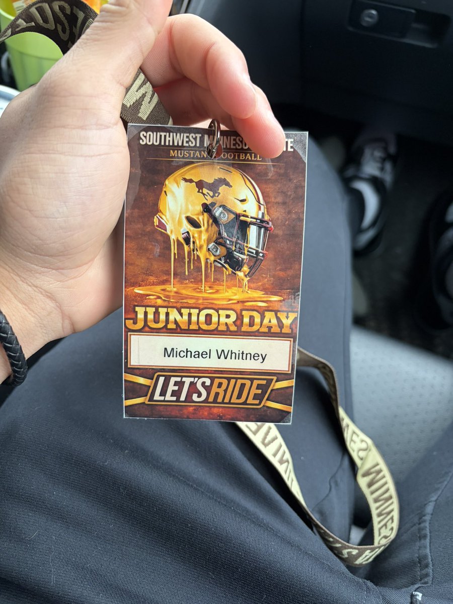 MWhitney0972's tweet photo. Big thanks to @CoachB_U and SMSU football for this junior day!! https://t.co/GeQwC1Jk6N