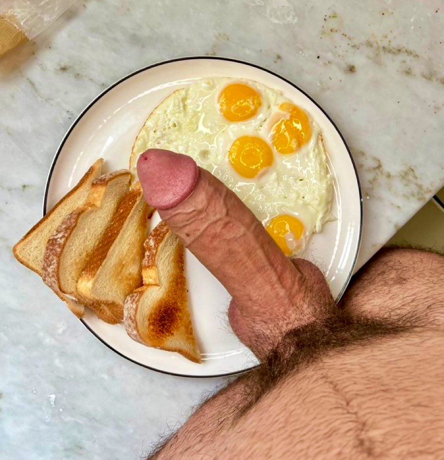 DILF2050 tweet media