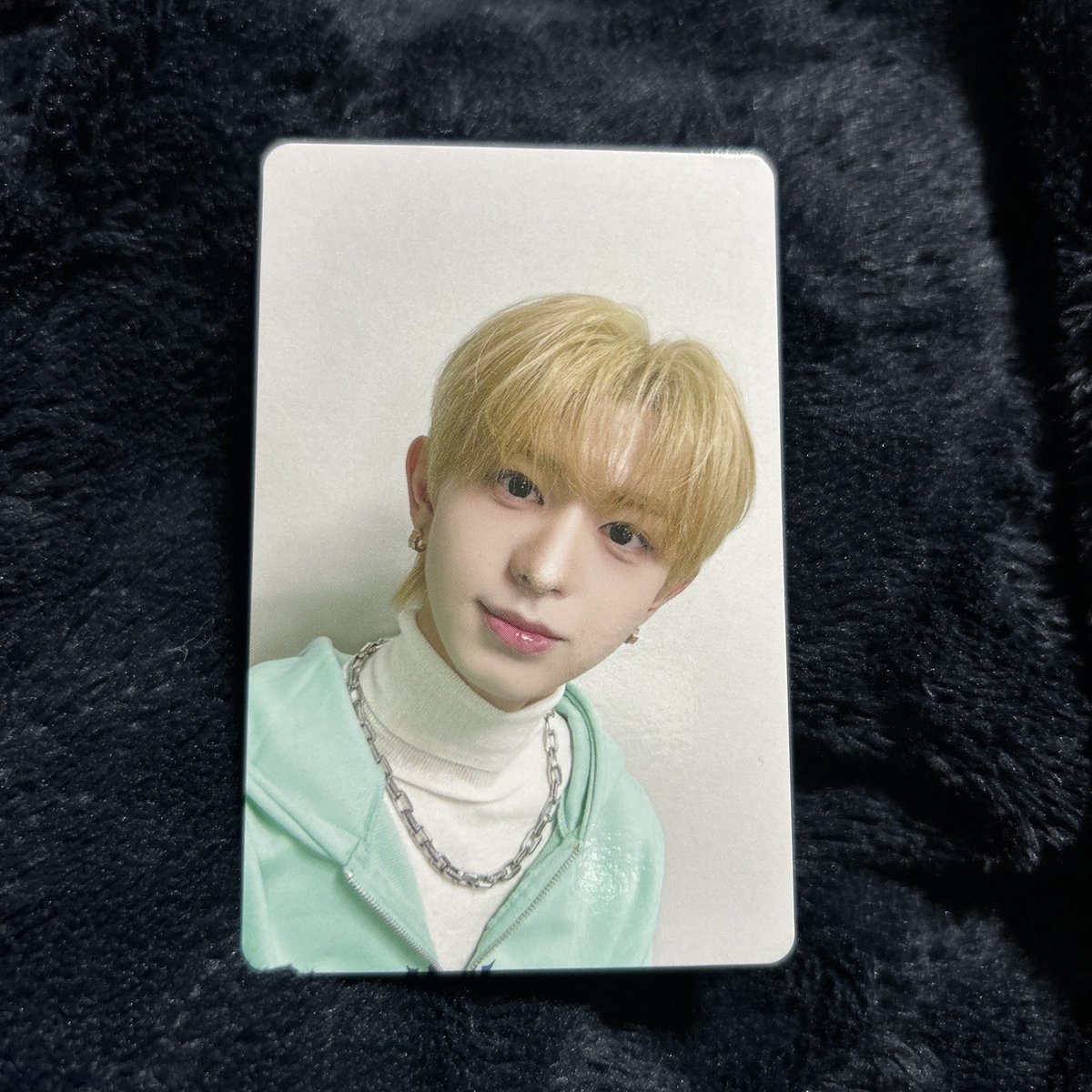 💐🤍 tweet media