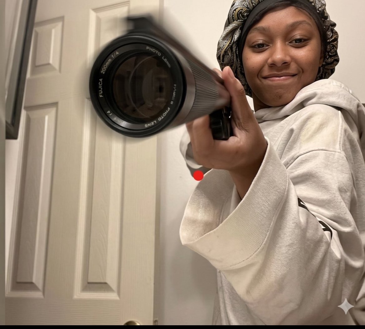 Uche_Ria tweet media