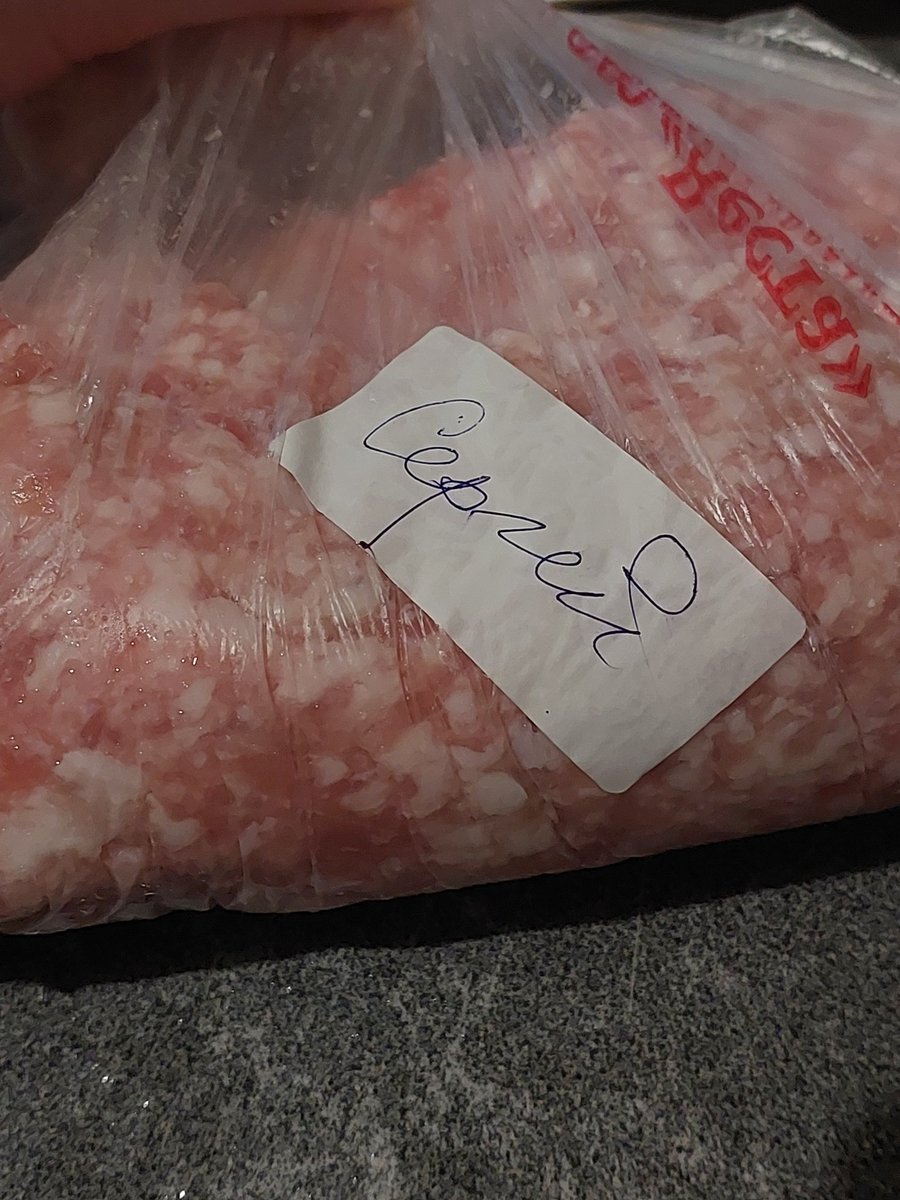 Виктор-Жанетта tweet media