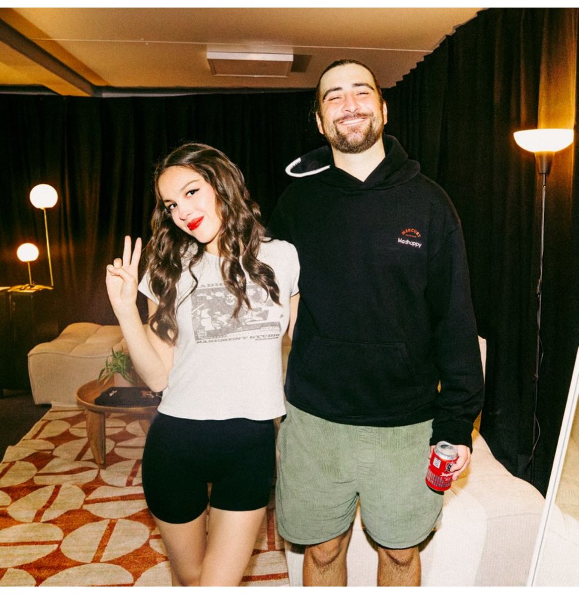 Noah Kahan Archive tweet media