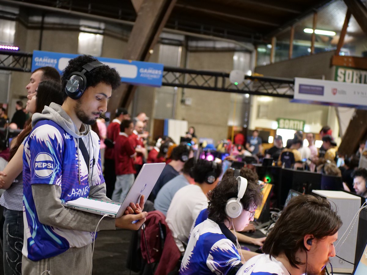 JapannextEurope's tweet image. Jour 1 - Gamers Assembly 2026 avec l'équipe @CicadasGaming !

#gamersassembly #japannext #monitors #écrans