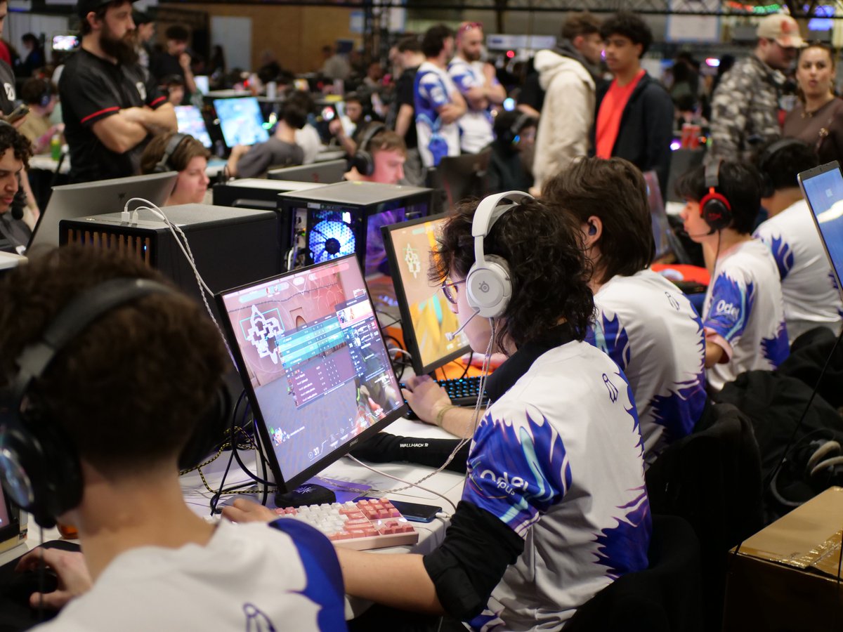 JapannextEurope's tweet image. Jour 1 - Gamers Assembly 2026 avec l'équipe @CicadasGaming !

#gamersassembly #japannext #monitors #écrans