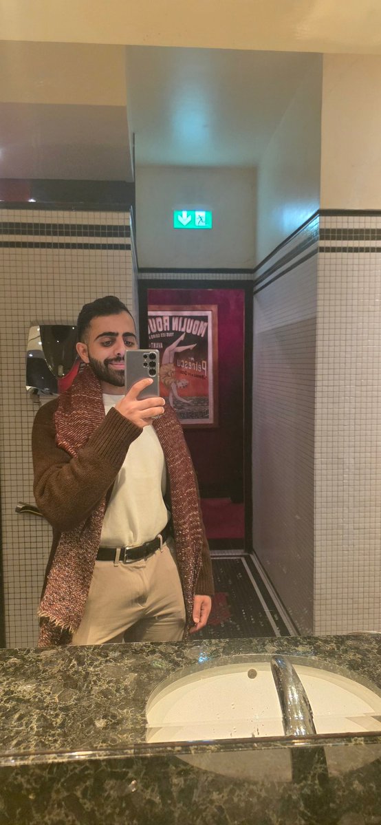 مازن tweet media