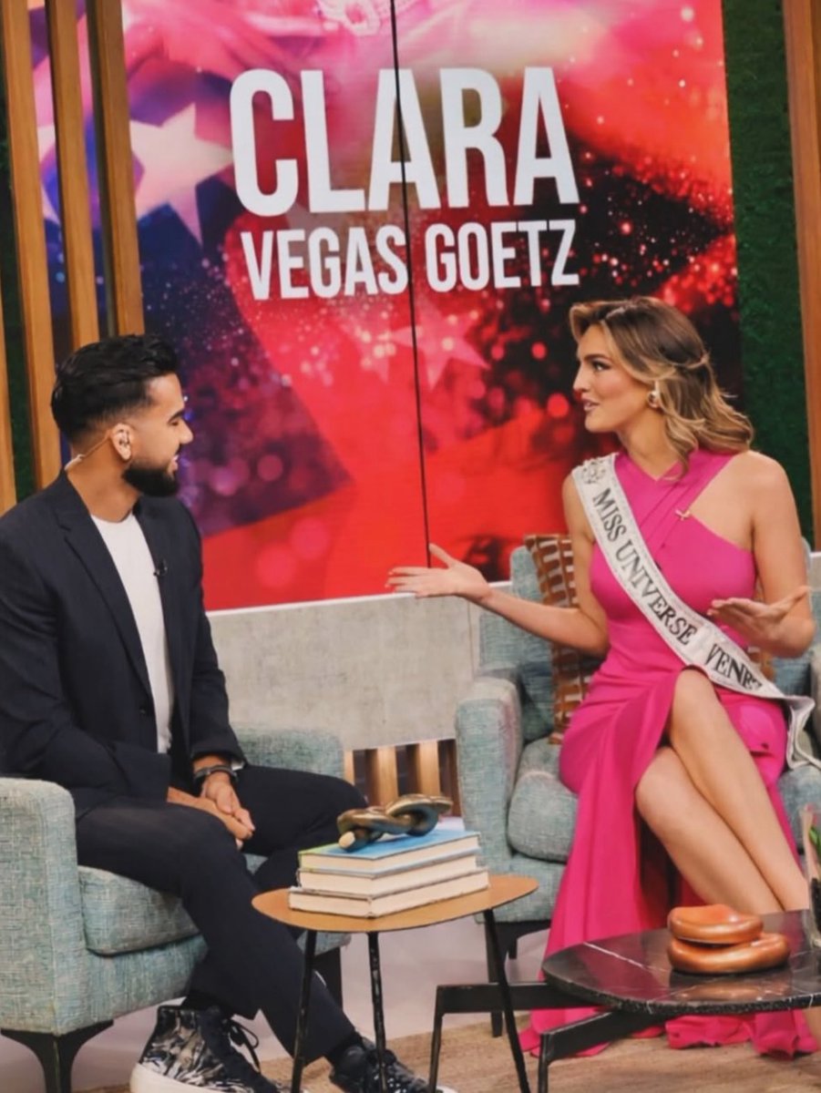MissVToday's tweet photo. Our beautiful Miss Universe Venezuela 2025, Clara Vegas Goetz makes her appearance on #EnCasaConTelemundo 👑🎥✨ https://t.co/686woTiunq