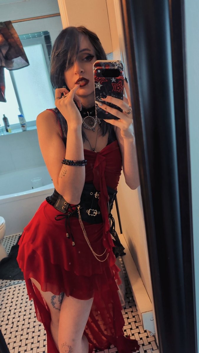 Goddess_Emera's tweet photo. Get on your knees and kiss my feet, devotee. I am your goddess always

♥

Kink ♥ paypig ♦ simp ♥ tax ♦ beta♥ loser ♦ onlyfans https://t.co/wz5HxnV4VO