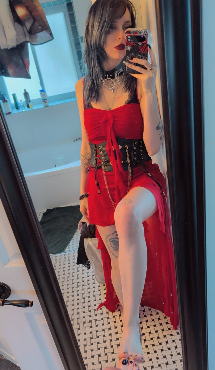 Goddess_Emera's tweet photo. Get on your knees and kiss my feet, devotee. I am your goddess always

♥

Kink ♥ paypig ♦ simp ♥ tax ♦ beta♥ loser ♦ onlyfans https://t.co/wz5HxnV4VO