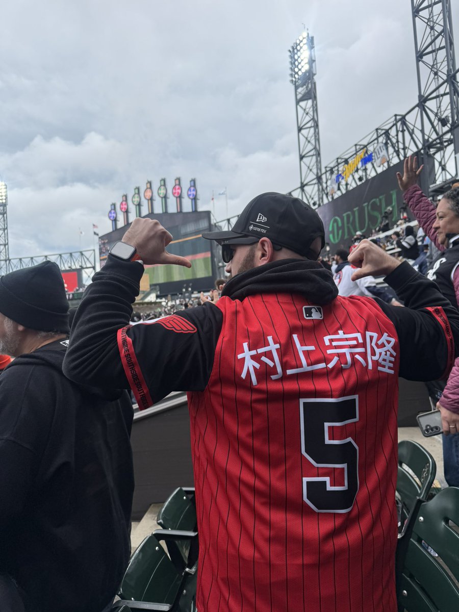 Alexis ☾ tweet media