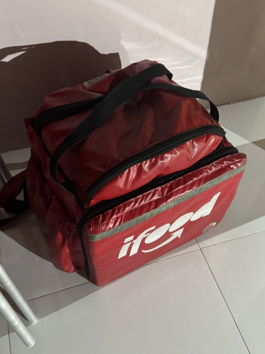 Lais Lima tweet media