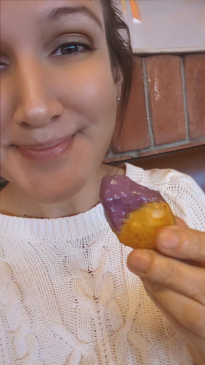 Emma Scott tweet media