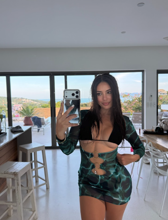 Mymy 🌹 tweet media