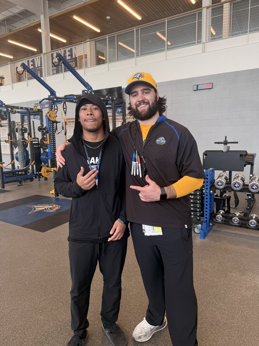 Nicky Zin tweet media